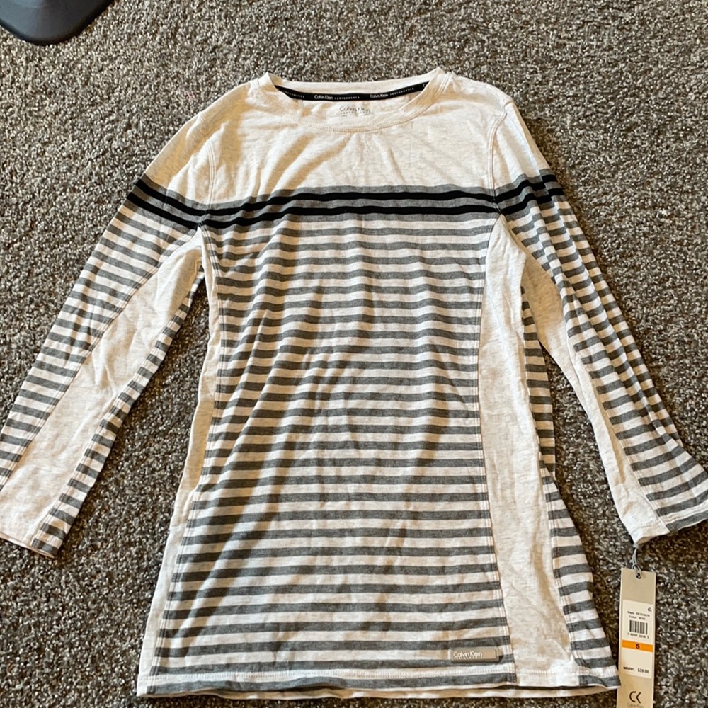 Calvin Klein performance top